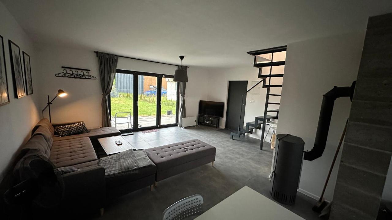 Slajszowki-domki Caloroczne Ferienhaus *